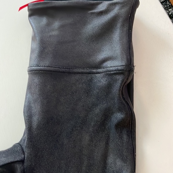 Spanx Faux Leather Leggings - Picture 6 of 10